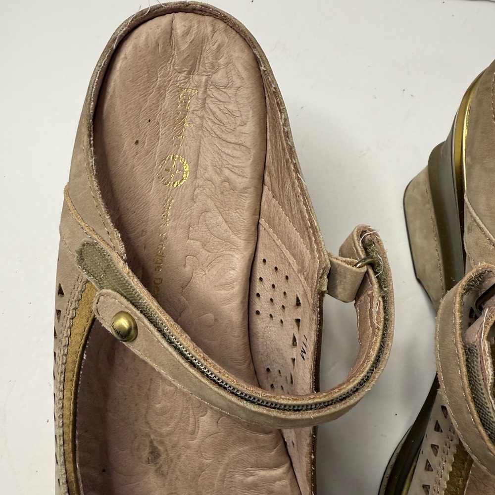 Jambu Tan Leather Mary Jane Women's Shoes Slip-On Wedge Comfort Size 11 - Picture 6 of 6